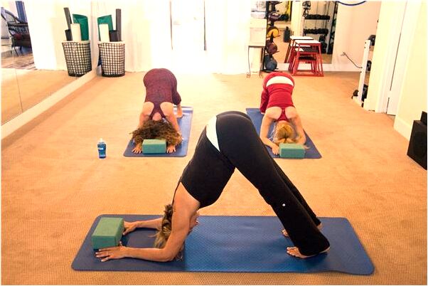 夢見親戚懷孕住在我家是什麼意思_周公解夢官網