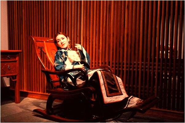 夢到被槍打中心窩卻沒有死是什麼預兆?_周公解夢官網