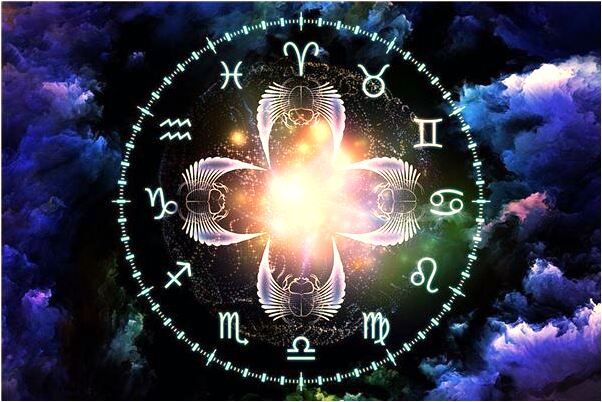 夢到了龍在水裡是什麼意思_周公解夢官網