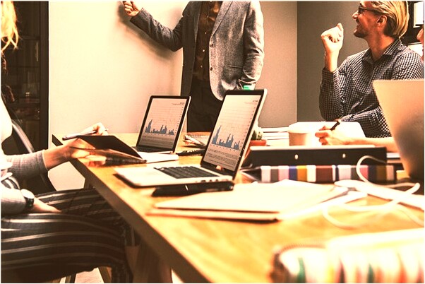 夢見別人扒墳墓後我發現啥意思_周公解夢官網