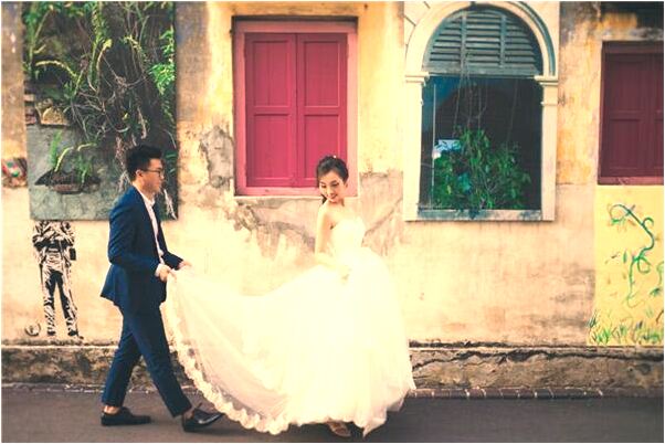 夢見照鏡子掉頭髮是什麼徵兆_周公解夢官網