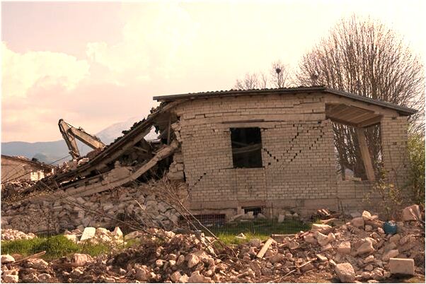 夢到了殺了女朋友什麼預兆_周公解夢官網