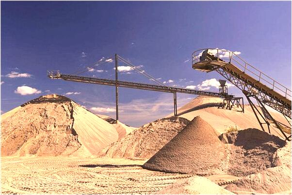 夢到了老鼠爬到床上是什麼徵兆_周公解夢官網