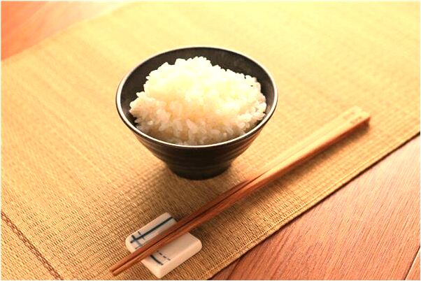 夢見錢多到銀行不讓存是好的徵兆嗎_周公解夢官網