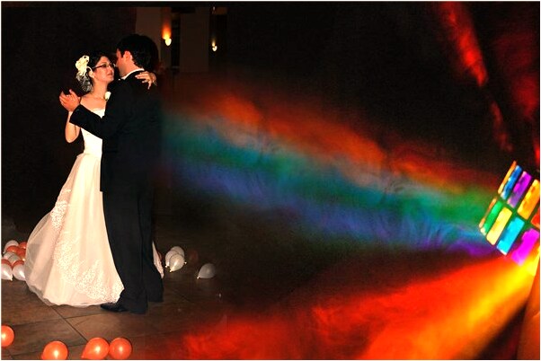 夢到和大紅公雞打架是什麼預兆_周公解夢官網