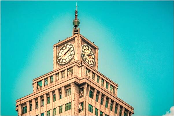 夢到了女人狗吐血的預兆_周公解夢官網