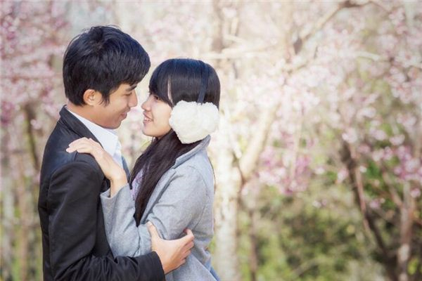 夢到了前任和別人在一起好不好_周公解夢