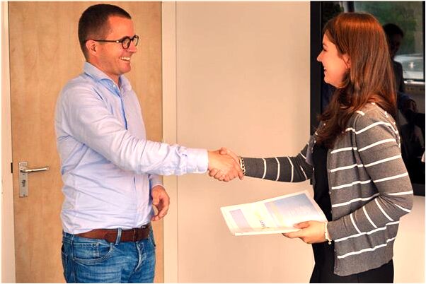 夢見在玉米地撿玉米預示著什麼_周公解夢官網