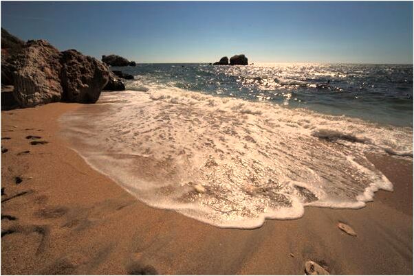 夢到了額頭滿是痘印會是什麼預兆_周公解夢官網