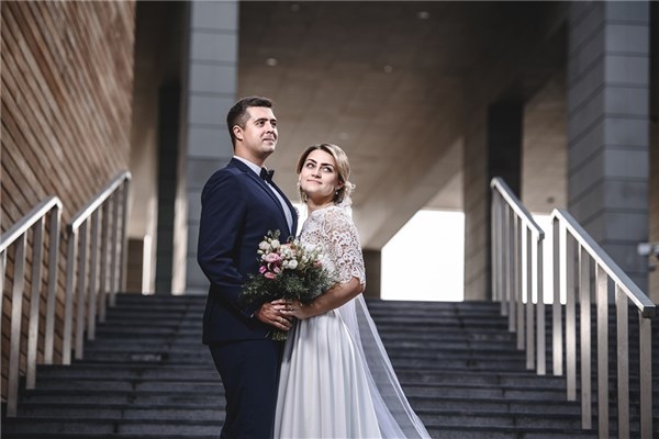 夢見妻子嫁人意味著什麼_周公解夢