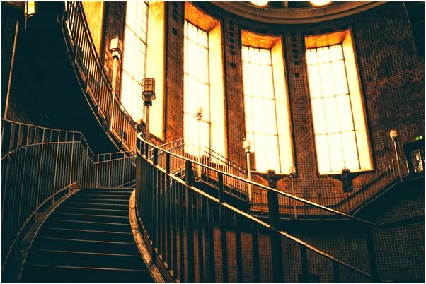 夢到了自己打了一個人有什麼寓意嗎_周公解夢官網