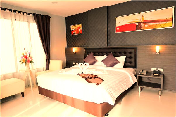 夢到了一頭大象在衛生間裡出不來是怎么回事_周公解夢官網