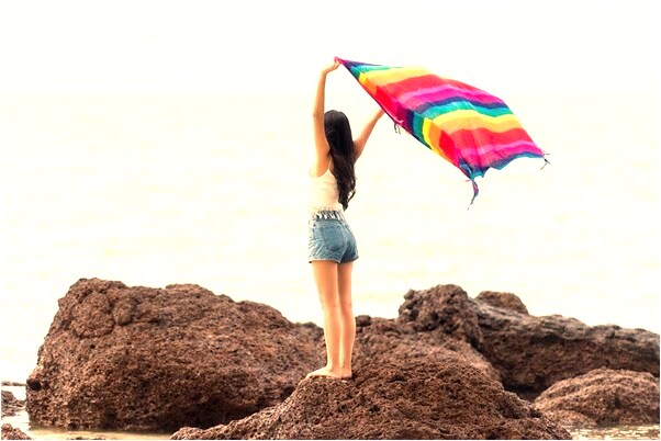 夢到了有人拿一個燈引我向前啥意思_周公解夢官網