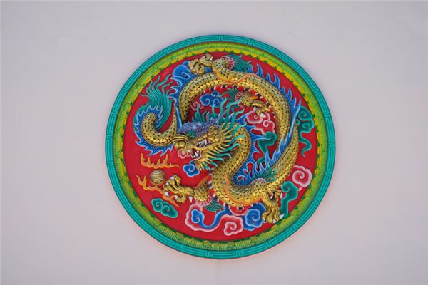 屬龍女生於幾月好_十二生肖