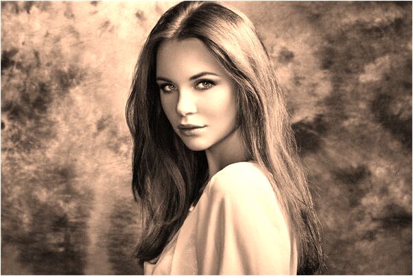 夢見妹妹抱著蛇是啥預兆_周公解夢官網