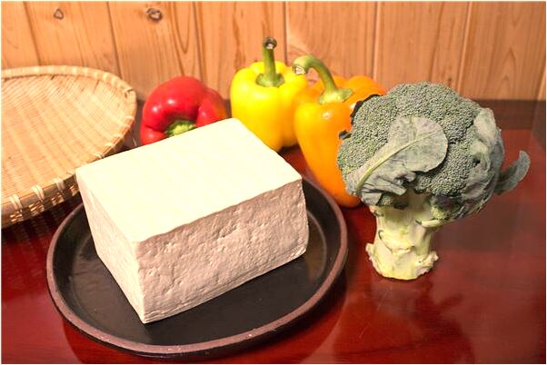 夢見朋友臉上又泥土怎么樣_周公解夢官網