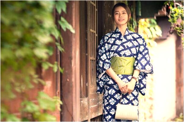 夢到了電腦里的人臉是藍色的有什麼預示嗎_周公解夢官網