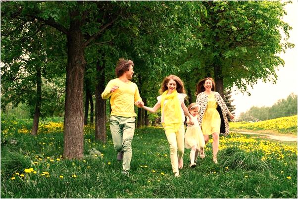 夢見雨中裸體小女孩和我有什麼含義_周公解夢官網