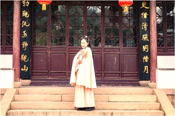 夢到自己家的房屋被損壞是什麼預兆？_周公解夢官網