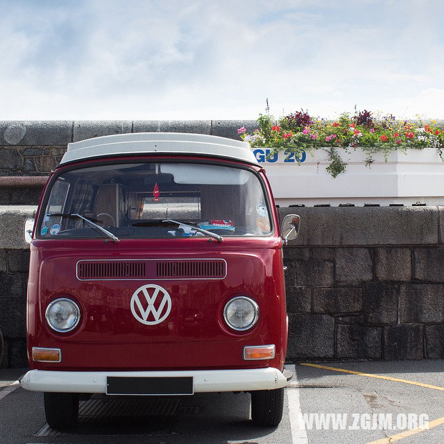 夢見去吃死人酒席_周公解夢夢到去吃死人酒席是什麼意思_做夢夢見去吃死人酒席好不好_周公解夢官網