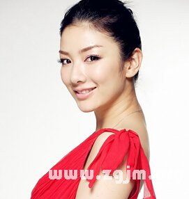 處女座黃奕的感情之路_十二星座