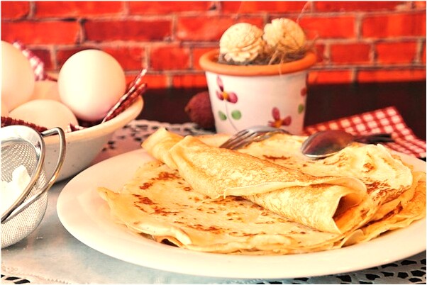 夢見被兩隻狐狸咬著胳膊怎么回事_周公解夢官網