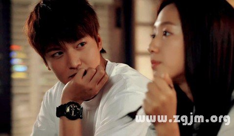 排十二星座男心中首位的紅顏_十二星座