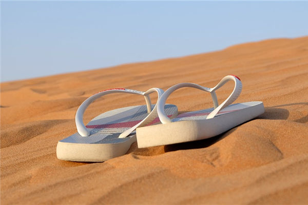 夢見涼鞋是什麼意思_周公解夢