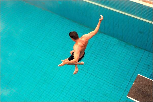 夢到車裡的人貼著黃符怎么回事_周公解夢官網