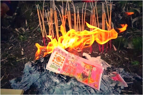 夢到獨眼大魚向我噴水是啥意思_周公解夢官網