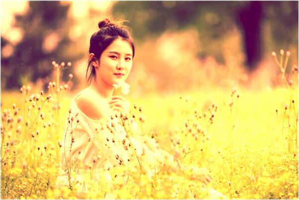 夢到親人摸我右腳底是啥預兆_周公解夢官網