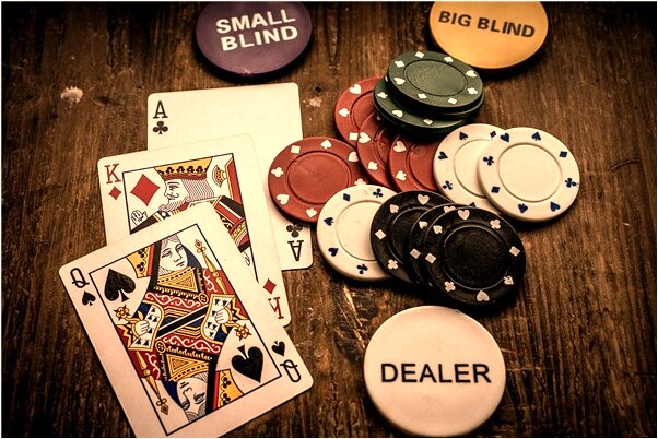 夢見在水中戲水有什麼寓意嗎？_周公解夢官網