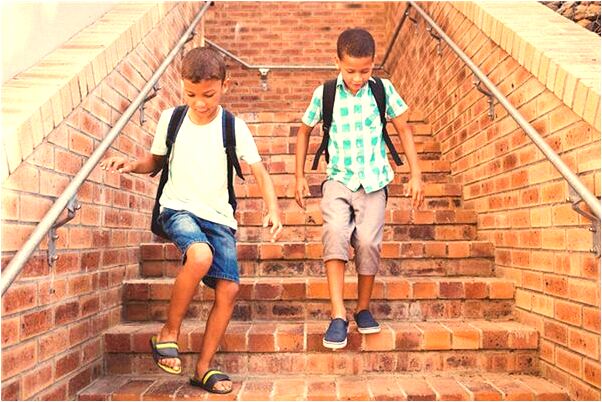 夢見路上撿錢是好是壞_周公解夢官網