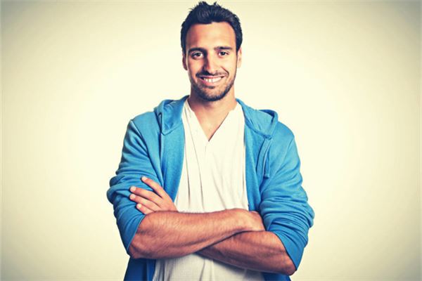 生於蛇年的人2021年運程_十二生肖