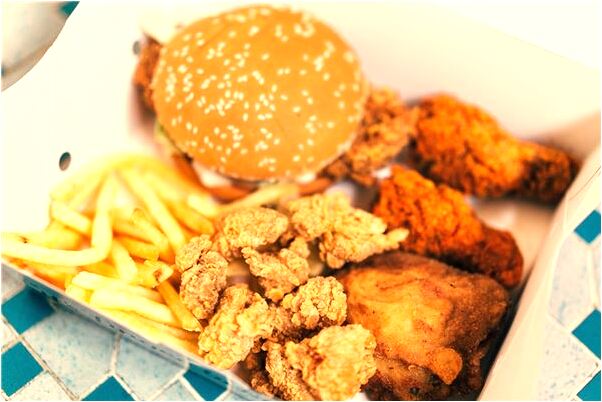 夢到冰熔化了自己掉冰水裡了有何寓意_周公解夢官網