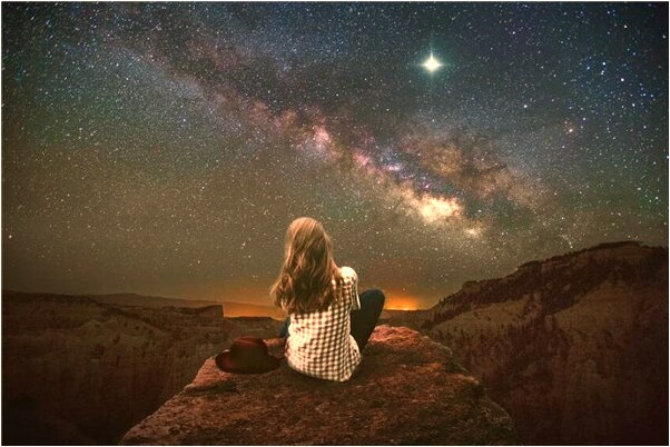 夢見提請看見自己的墳墓有何寓意_周公解夢官網