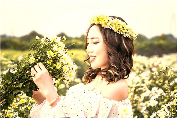 夢到鄰村女人與爸爸關係曖昧好不好_周公解夢官網