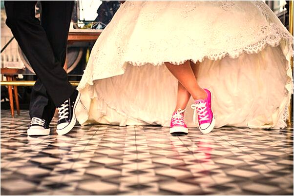 夢見帶著已故老人旅遊什麼預兆_周公解夢官網