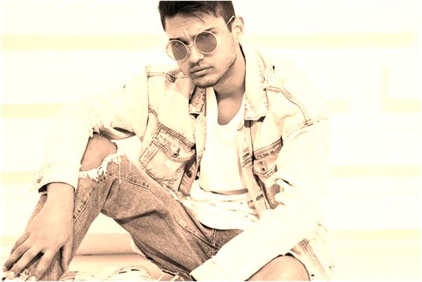 夢見用混水洗杯子什麼寓意_周公解夢官網