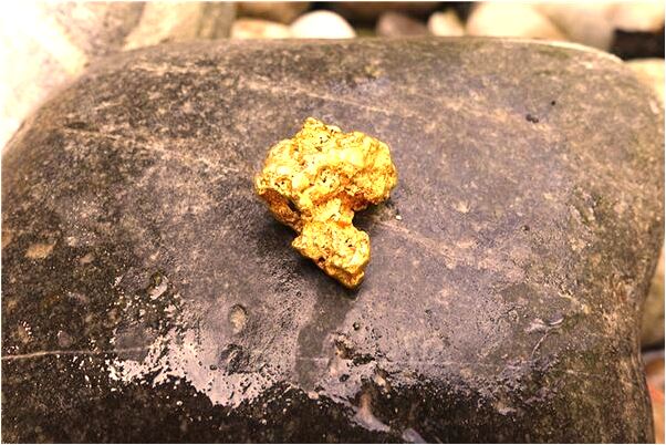 夢到了情人跟別人女人跑了是凶兆還是吉兆_周公解夢官網