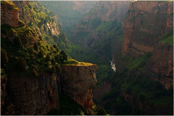 夢到坐別人車跑很快求人人有什麼預示嗎_周公解夢官網