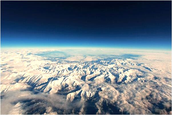 夢到了爬山佛法僧三寶意味著什麼_周公解夢官網