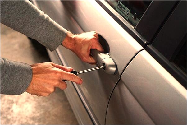 夢到了在地里挖兩了兩個土豆是咋回事_周公解夢官網