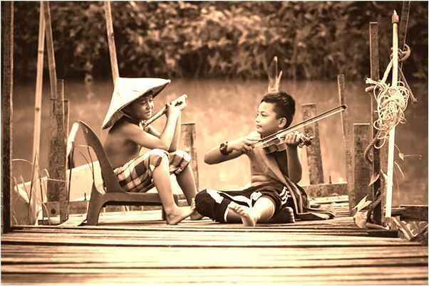 夢到水裡有血絲預兆了什麼嗎_周公解夢官網