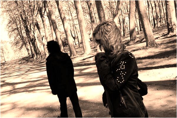 夢到了抓住一條金色的魚有什麼預兆_周公解夢官網