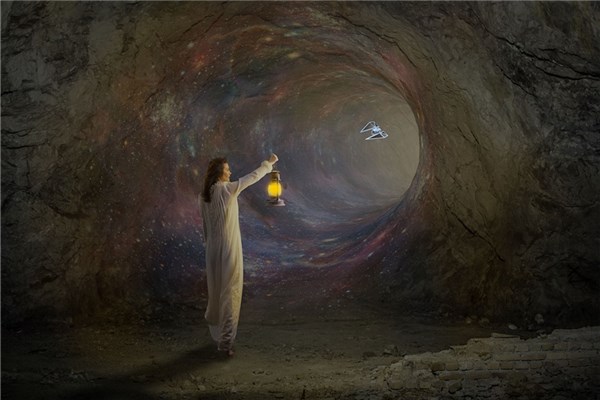 夢見掉進洞裡有什麼意思_周公解夢