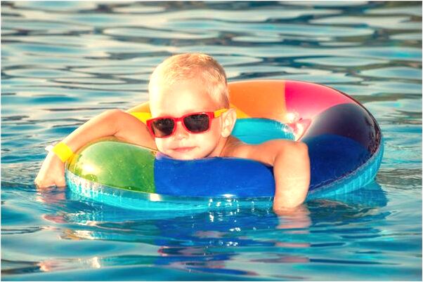 夢到和心愛的人一起過水是什麼預兆_周公解夢官網