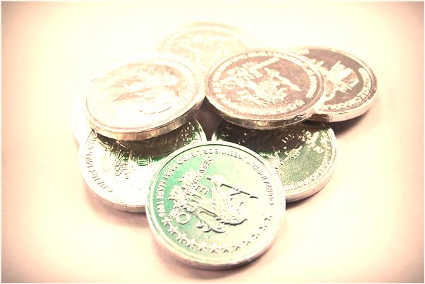 夢到了陰陽臉的女人是凶兆還是吉兆_周公解夢官網