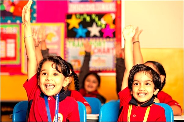 夢到被吸血鬼追是什麼預兆_周公解夢官網