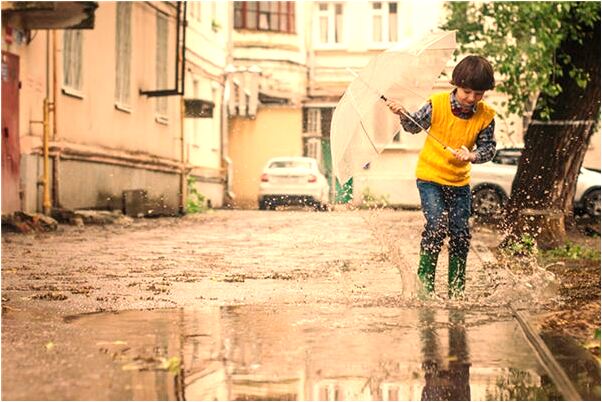 夢見被追逐跳河是怎么回事_周公解夢官網